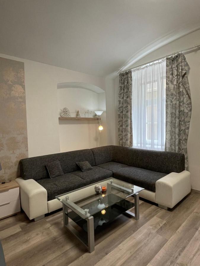 Wenceslas Square Two-Floor Apartment Praga Exterior foto